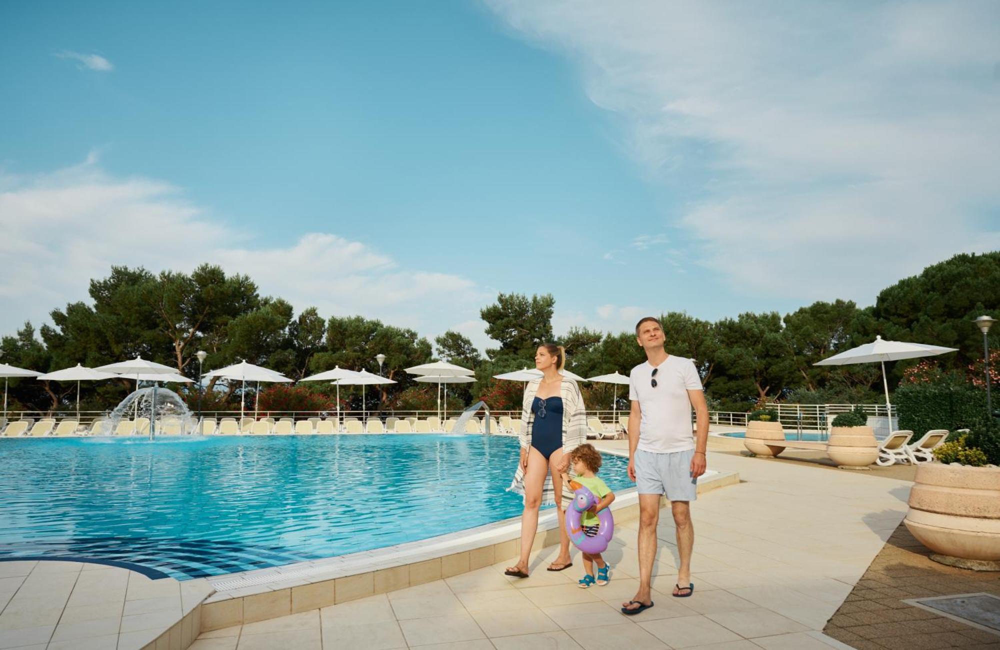 Bluesun Holiday Village Afrodita Tučepi Exterior foto